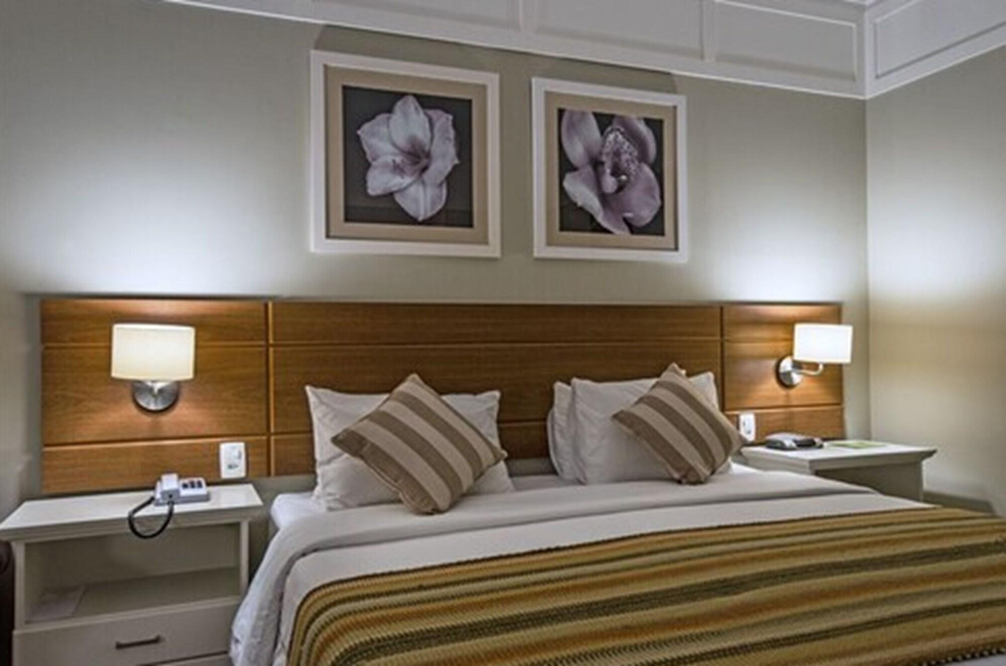 Hotel Transamerica Сао Паоло Екстериор снимка A bedroom at the hotel